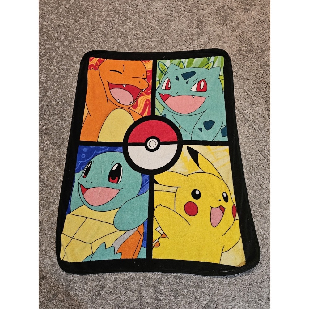 Pokemon Fleece Throw Blanket Pikachu Charmander Squirtle Bulbasaur‎ 44x56